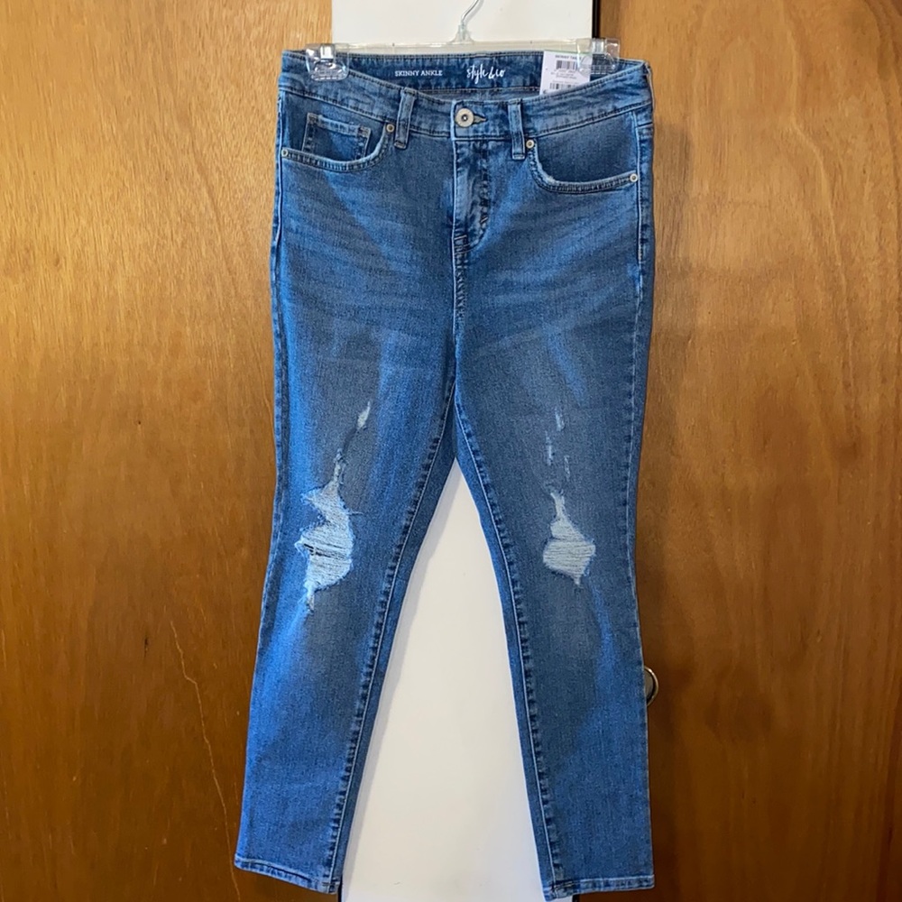 💙NWT Style & Co. Mid Rise Skinny Jeans